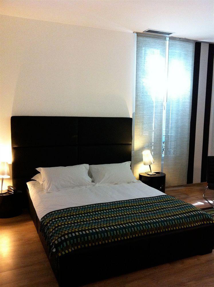 B11hotel Nice Buitenkant foto